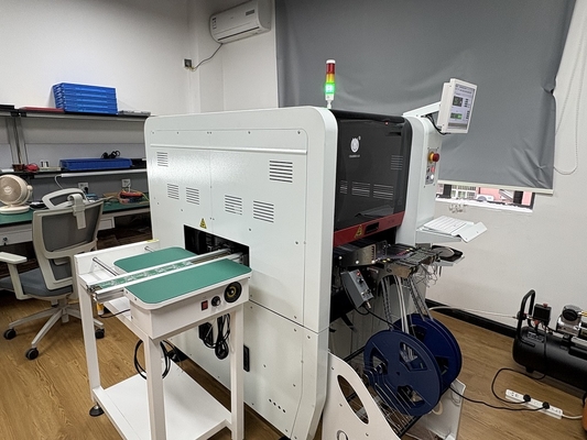 Charmhigh TC06 Pick and Place Machine 6 teste Soluzione SMT Compatta e ad alta precisione