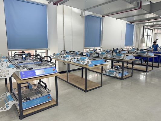 CHMT48VB Benchtop SMT Pick and Place Machine 58 alimentatori 2 telecamere visive