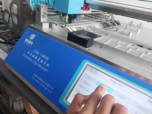 CHMT48VB Benchtop SMT Pick and Place Machine 58 alimentatori 2 telecamere visive